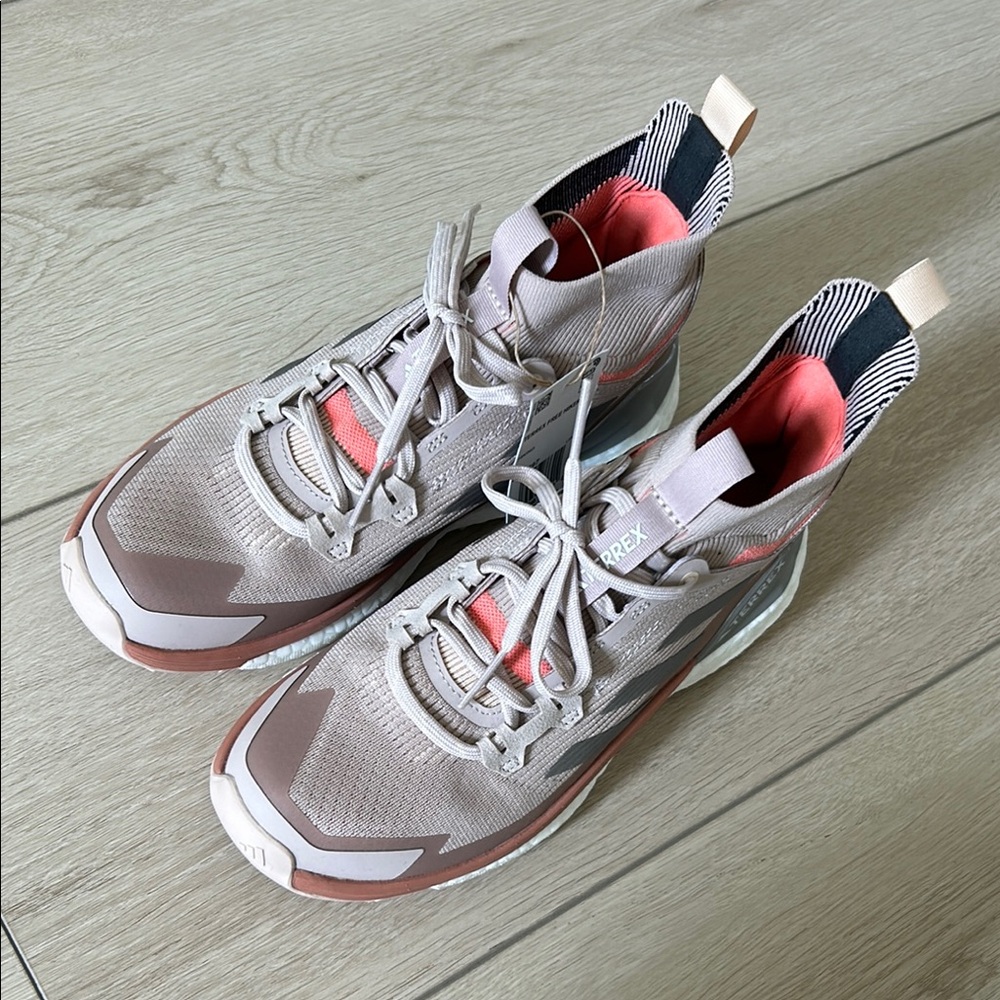 adidas Women Terrex Free Hiker 2 size 6.5 in new condition.